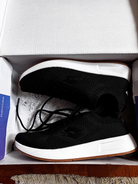 Buty Lotto sneakersy r. 38, 24.5cm nowe, w oryginalnym pudelku