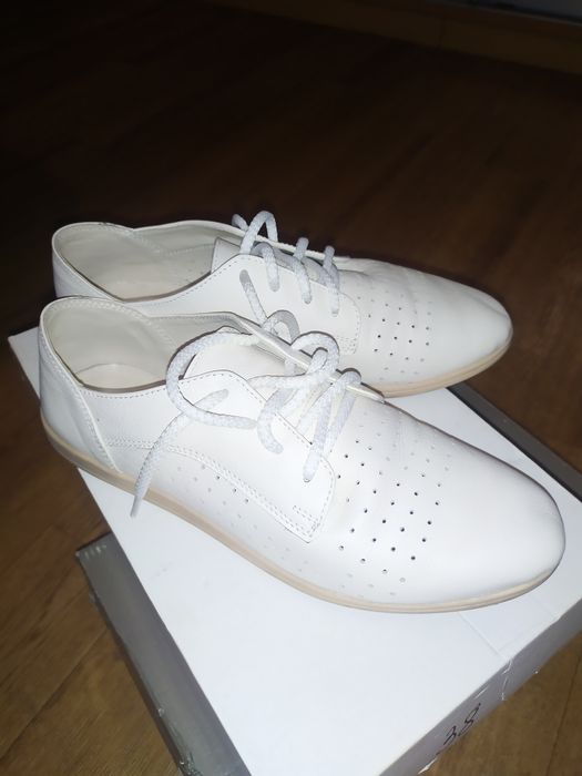 Балетки кожаные красивые