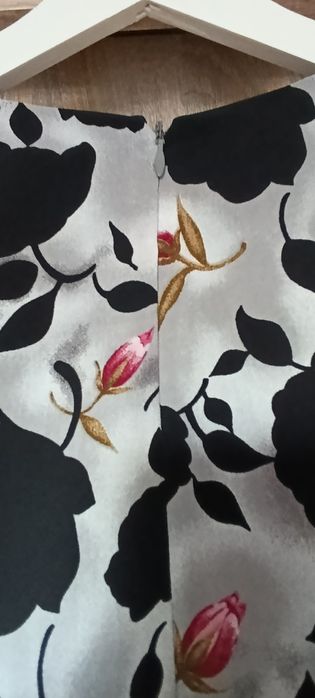 Sukienka letnia rozmiar 38