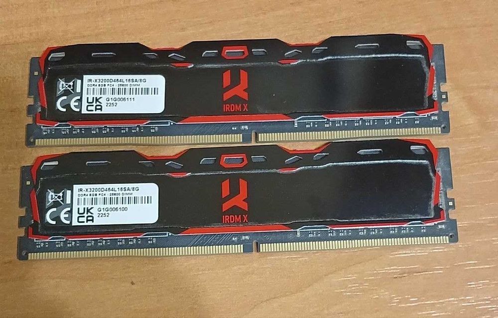 Оперативна памʼять IRDM X DDR4 16 GB kit 8x2 GB