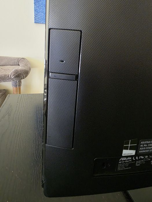 Computador Asus All in one  I3, como novo. Oferta Office