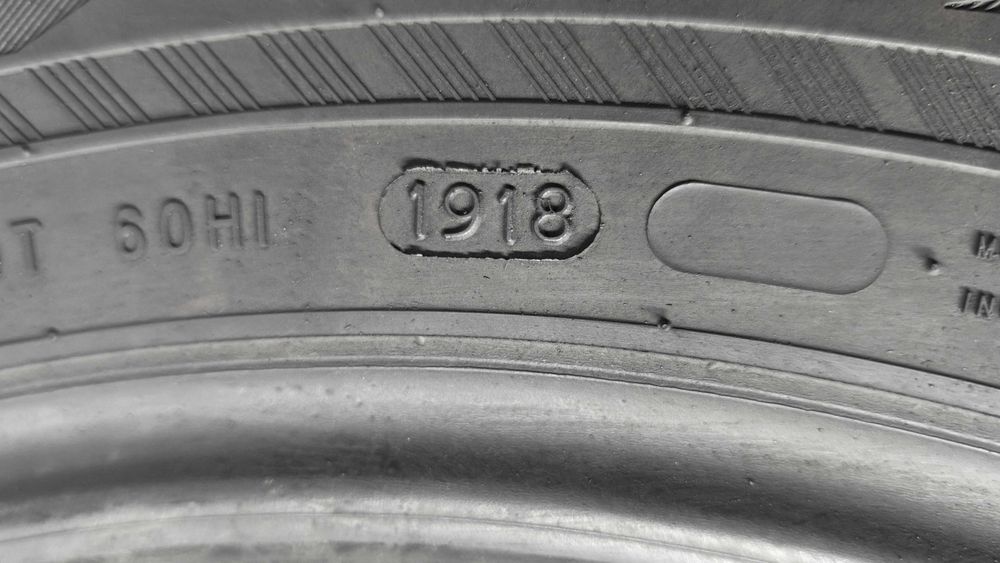 Шини Б/в 225.65.17 пара Nokian