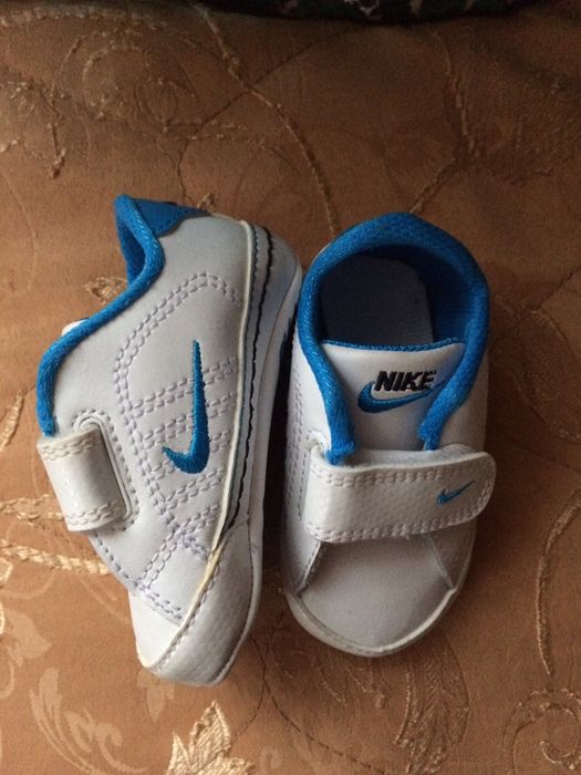 Нові кросівочки Nike