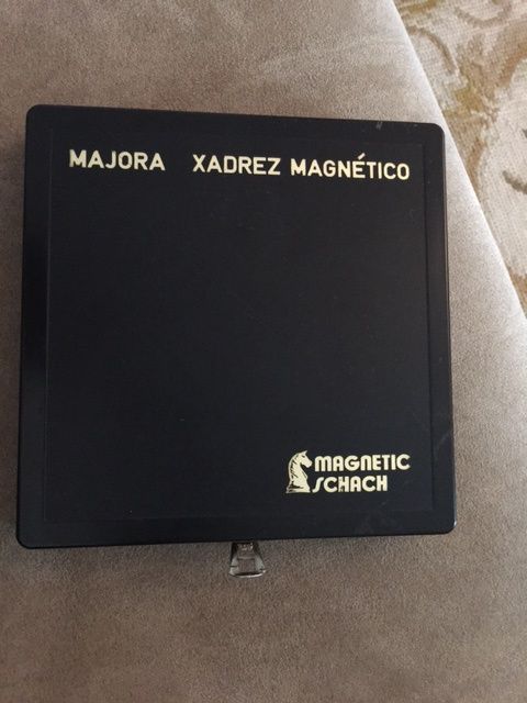 Majora jogo xadrez magnético