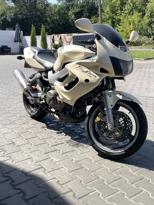 Honda VTR 1000 Fire Storm
