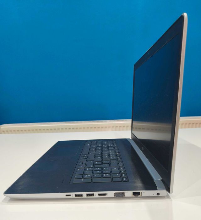 HP probook 470 g5 i7