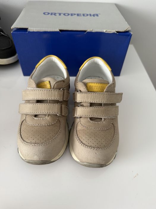 Дитячі ортопедичні кросівки 25