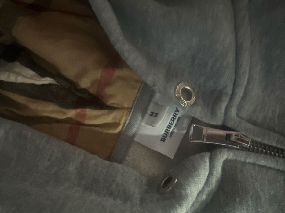 Зіпка барбері сіра