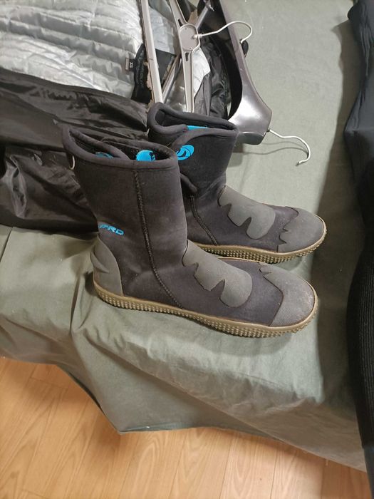 Fato de mergulho 6.0mm em muito bom estado