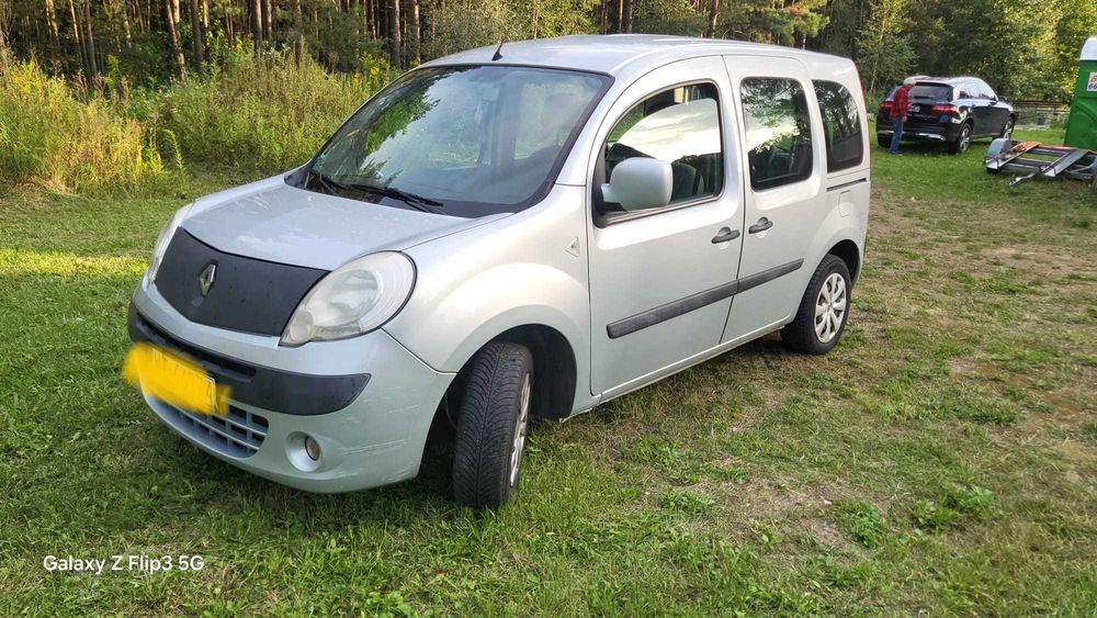 Okazja Renault Kangoo ii 1 właśc 5os long 2x suwane drzwi 1.6 64kw klima FV od 1wł bdb 2011 / 10