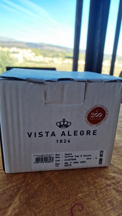 Conjunto Vista Alegre "Cesta" - 8 chávenas café+Pires + 1 açucareiro