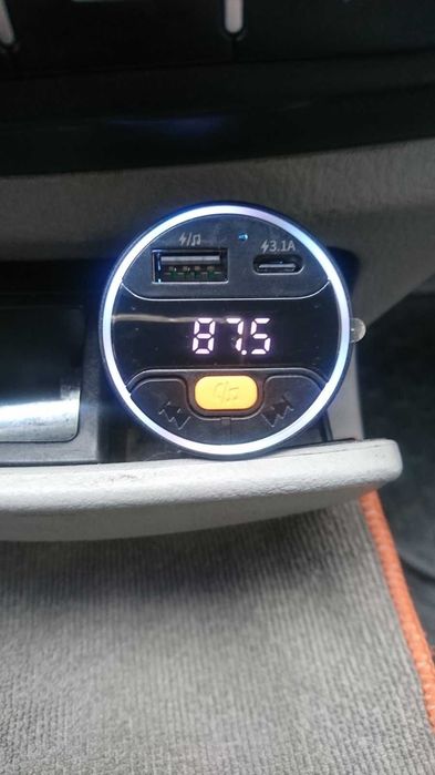 FM Модулятор трансмітер. Bluetooth 5.3, Автомобільна зарядка.
