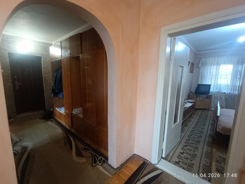 Продаж 3 кімн Квартири РОСВИГОВО 6/9