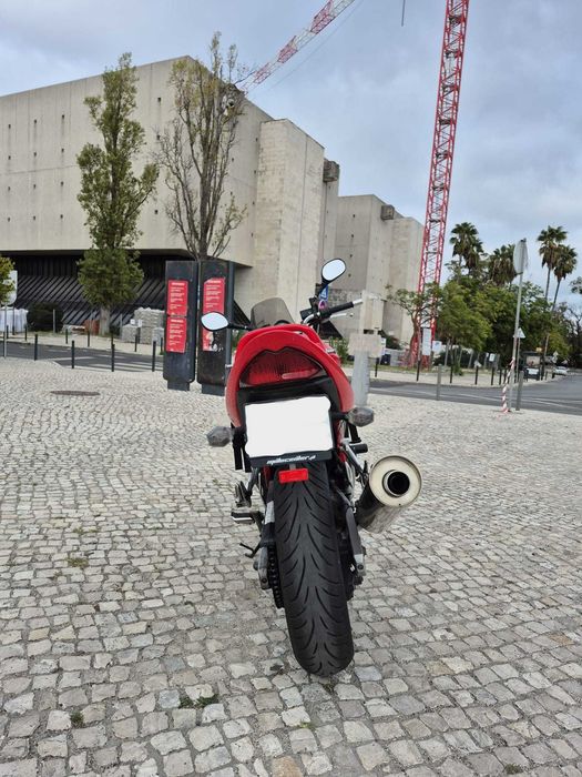 Suzuki GSF Bandit 650, de 2006 (Carburada)