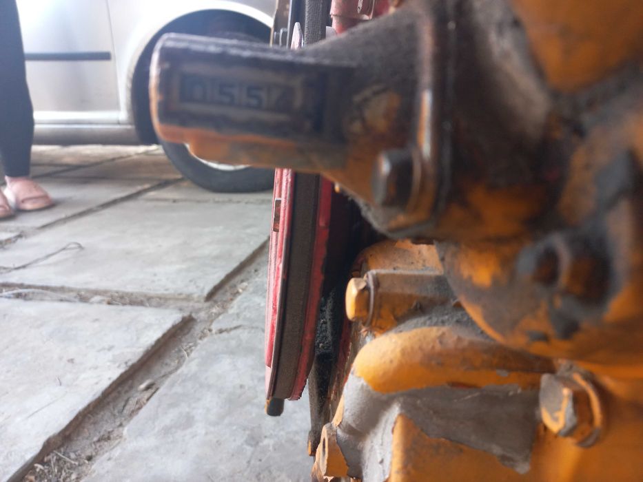 Продам трактор Т25