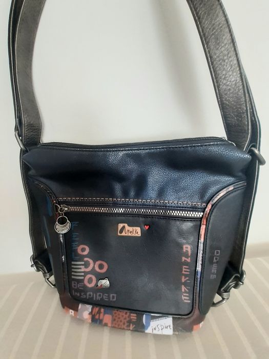 Mala convertivel em mochila Anekke em bom  estado
