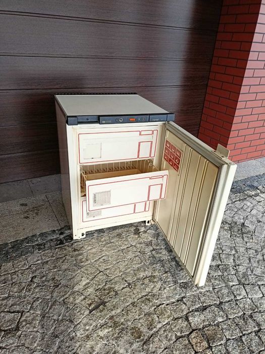 Zamrażarka 3 szufladowa