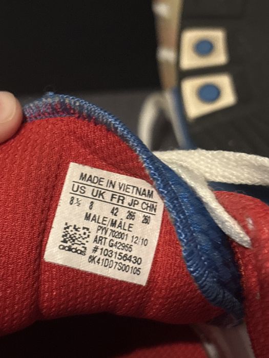 Oryginalne buty Adidas niebieskie 42