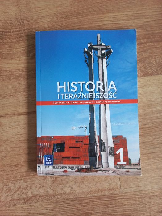 Podręcznik historia i teraźniejszość 1 WSiP