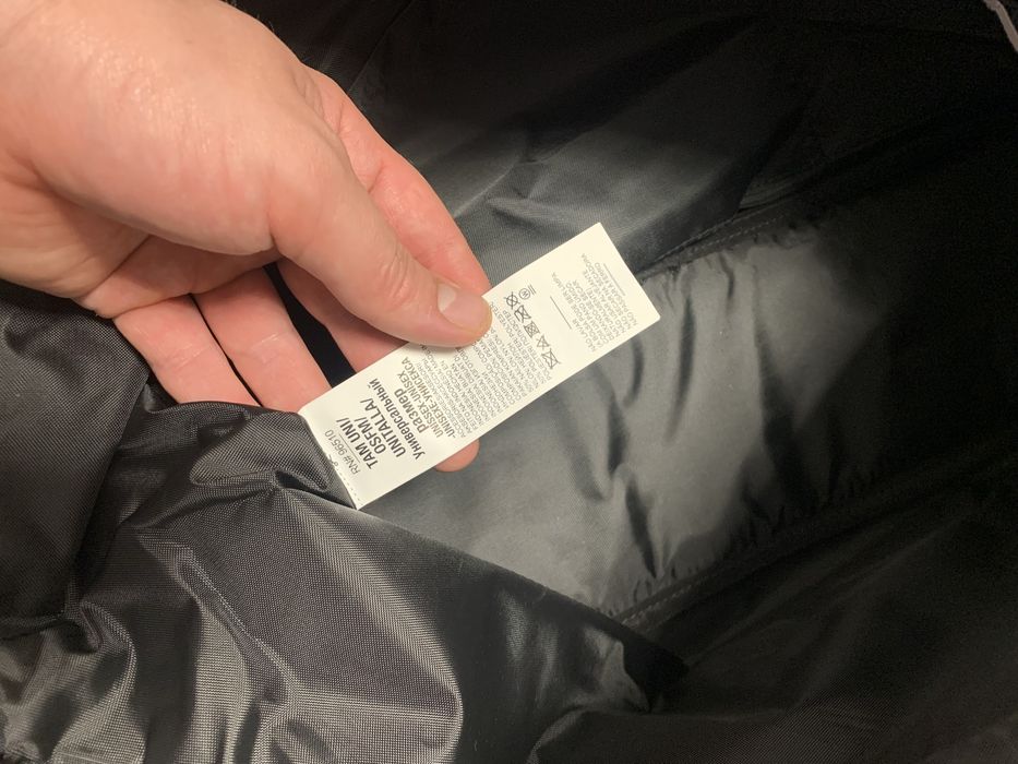 Жіноча чорна сумка Under Armour Favorite Tote