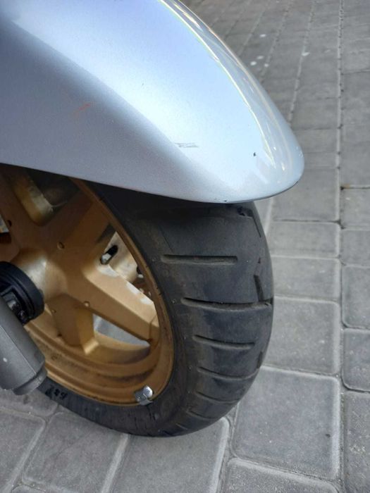 Suzuki Avenis 150 cc