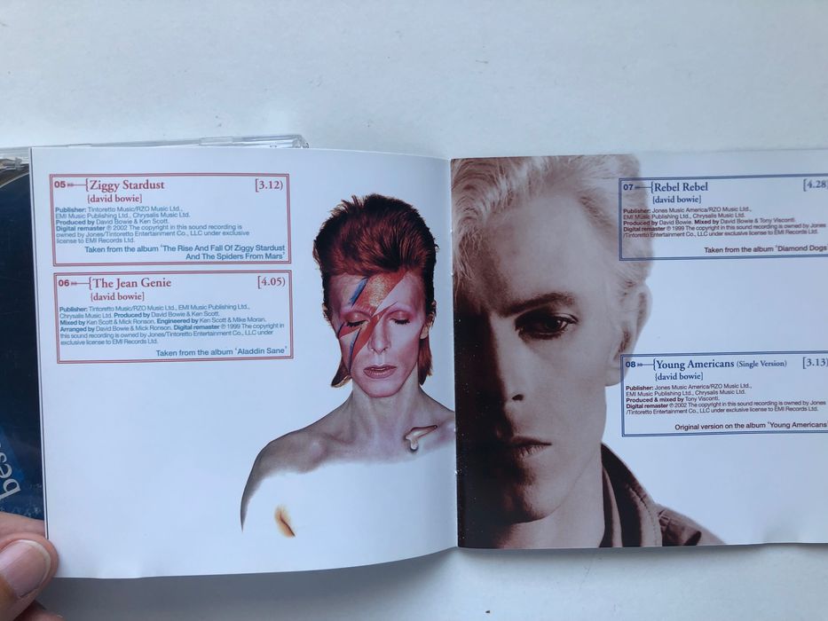 CD David Bowie em muito bom estado
