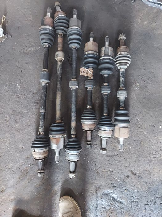 Кіа cerato/forte Полуось,полувісь,привід,привод,шруз,граната.