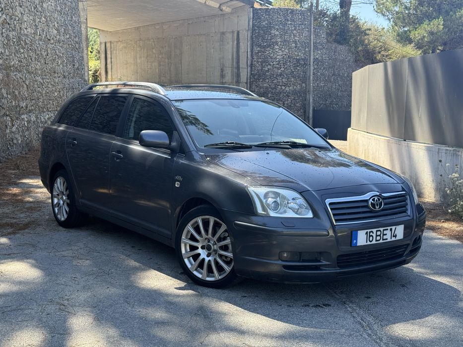 Toyota Avensis SW — fotografia 2