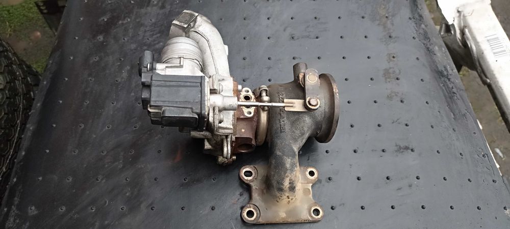 turbina turbosprężarka vw golf vII1.4 TSI CPT audi skoda 04E145704P