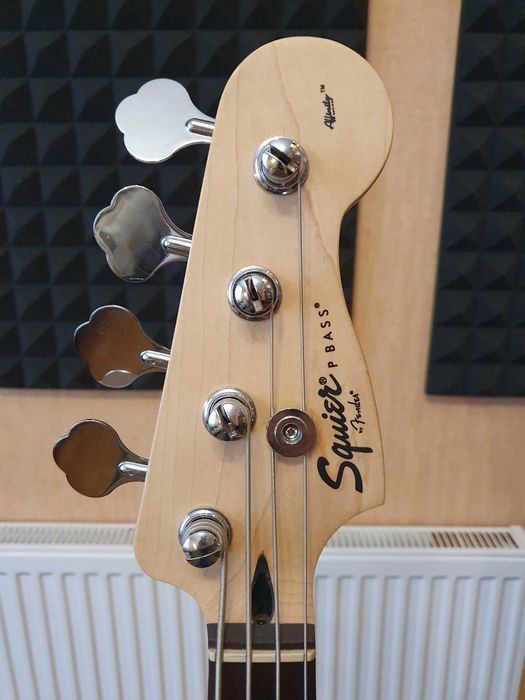 Бас-гітара Squier Affinity Precision Bass PJ (Fender)