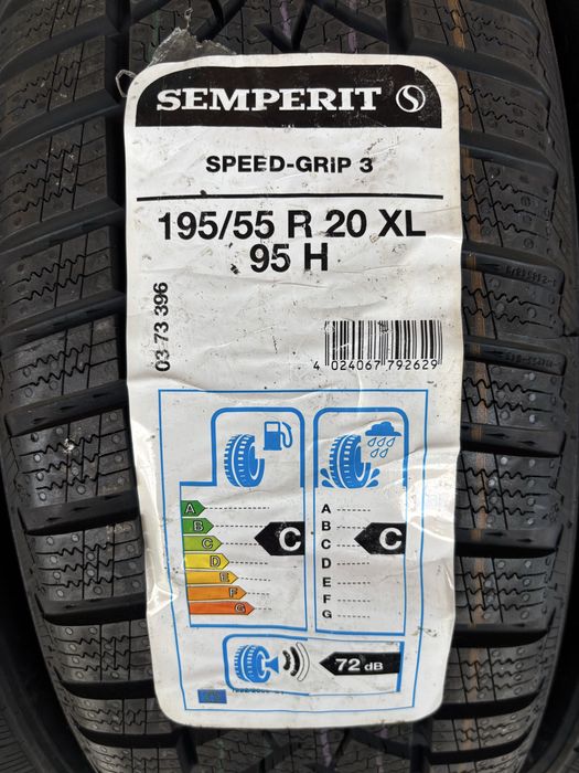 Комплект Зимових НОВИХ шин 195/55R20 XL Semperit