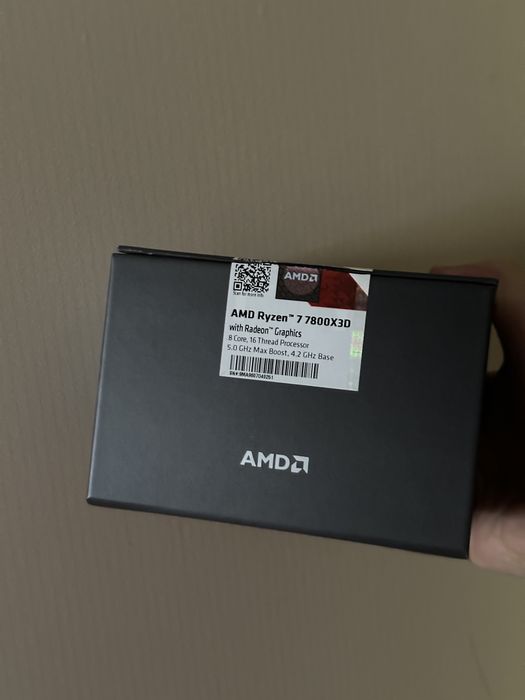Процесор AMD Ryzen 7 7800X3D