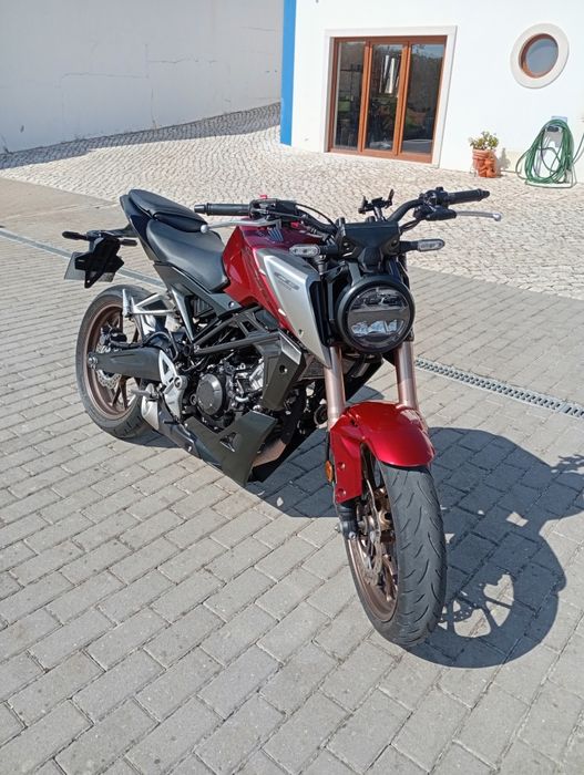 Honda CBR125R 2022
