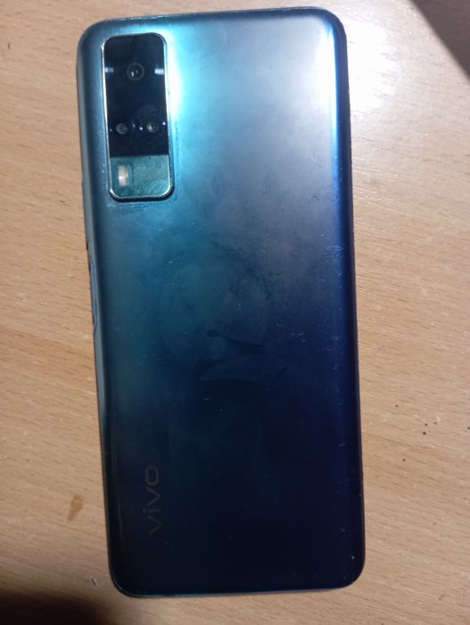 Продам телефон Vivo y31