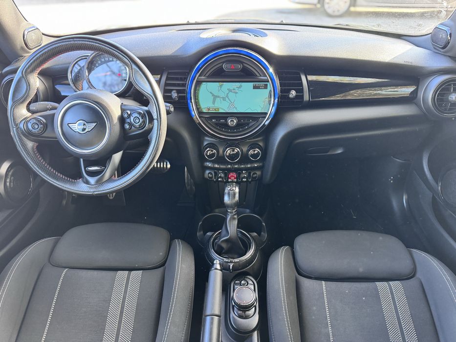 MINI COOPER 1.6i de 2016 full extras otimo estado geral