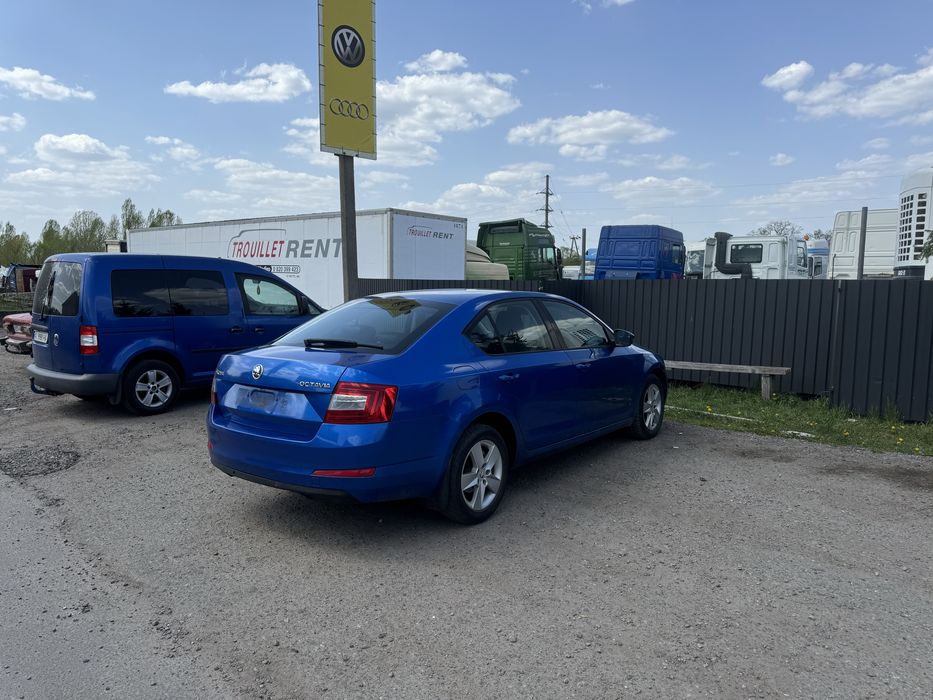 Дешиво Розборка запчастини шрот Skoda a7 SKODA A7 шкода а7 Октавія