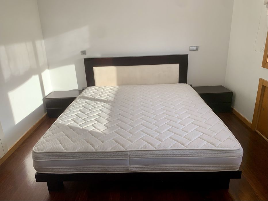 Sala de jantar + Quarto de casal - 400€