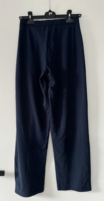 spodnie dresowe United Colors of Benetton r.150 cm - stan super