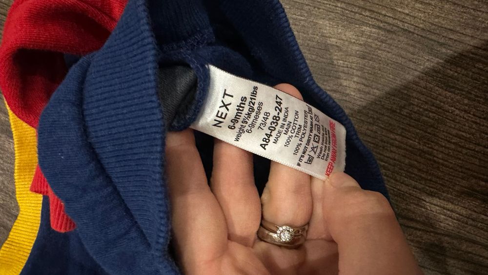 Свитшот свитер новогоднее котон next  мальчика 74 см 6-9 месяцев