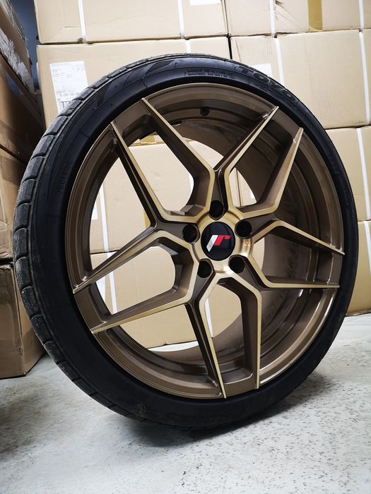 Felgi Japan Racing JR34 19" 19x8,5 ET40 5x114,3 Subaru Impreza