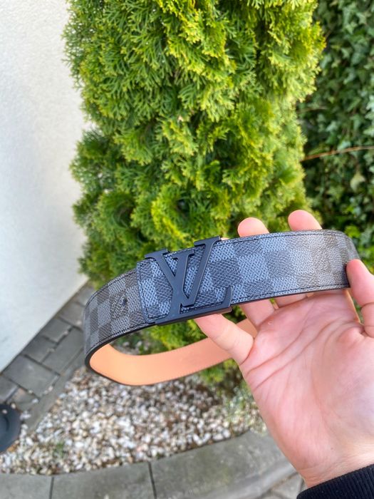 LV initials pasek czarny