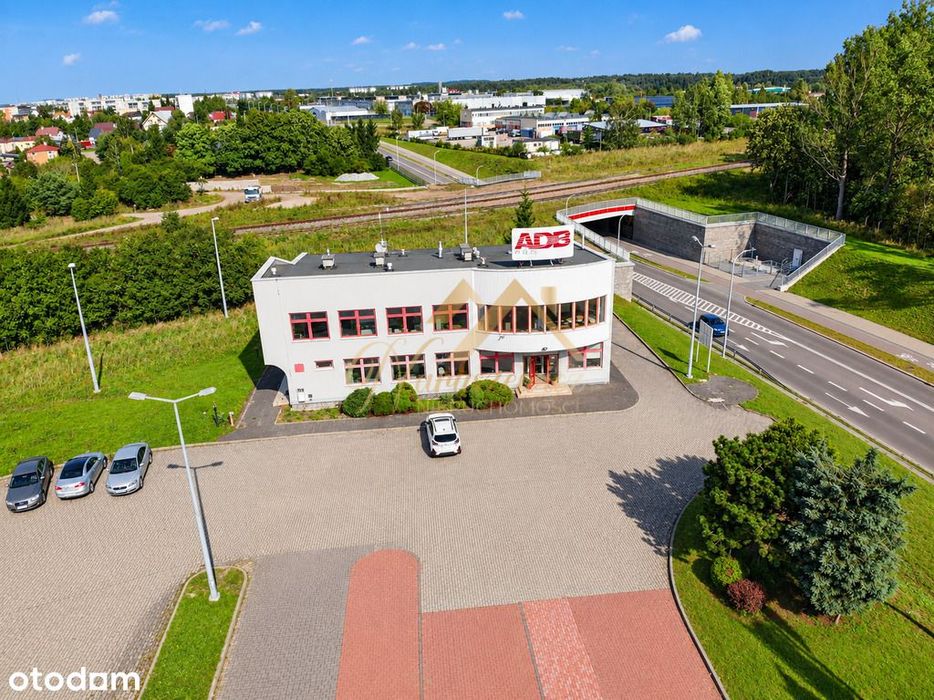 Budynek biurowy | Możliwy większy teren
