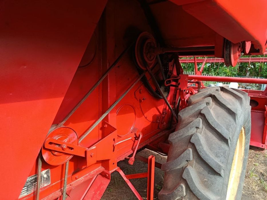 Massey Ferguson 186