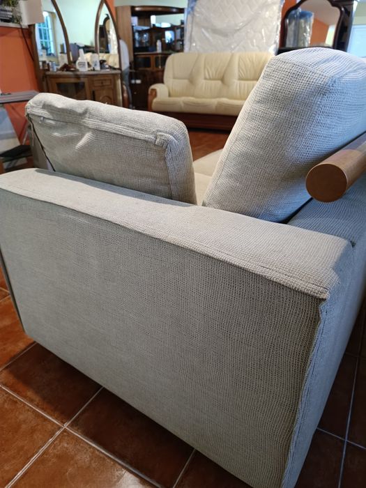 Sofá de 2 lugares