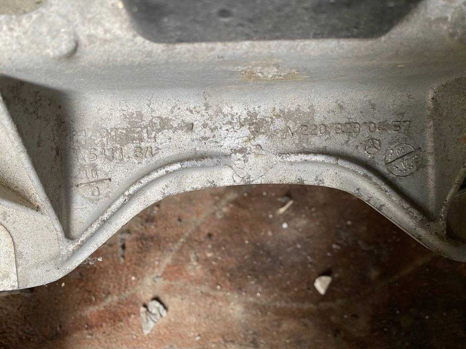 Підрамник передній балка Mercedes-Benz W220 A2206280457 Авторозборка