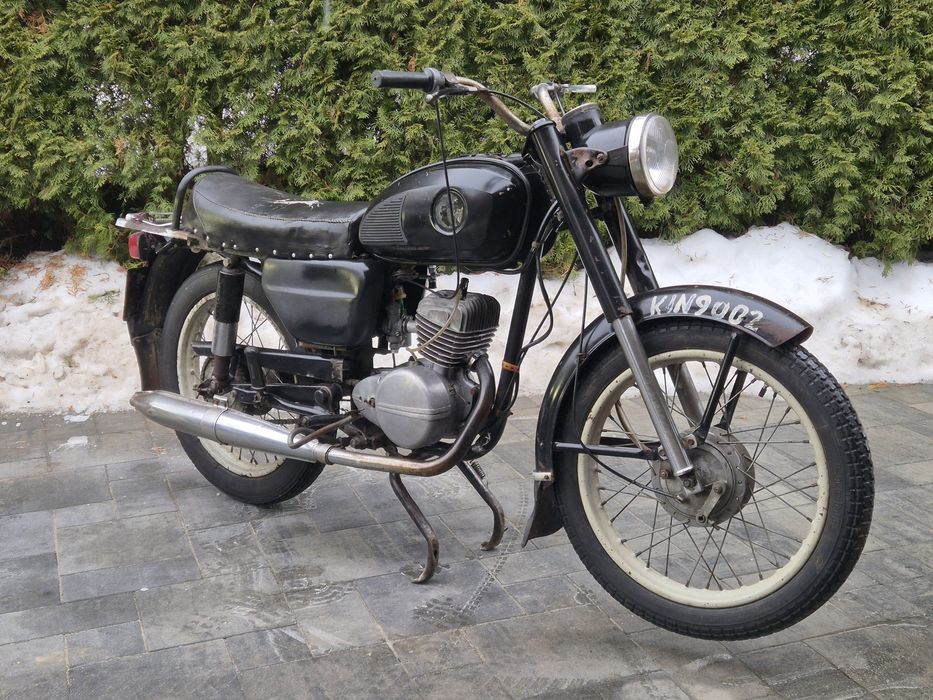 Wsk 125/Oryginalna/Kompletna/Odpala od kopa/Idealna baza do renowacji