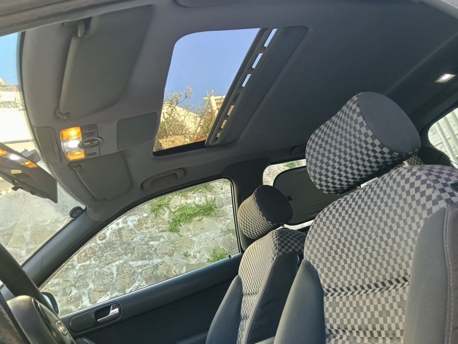 Audi A3 1.6 GPL.