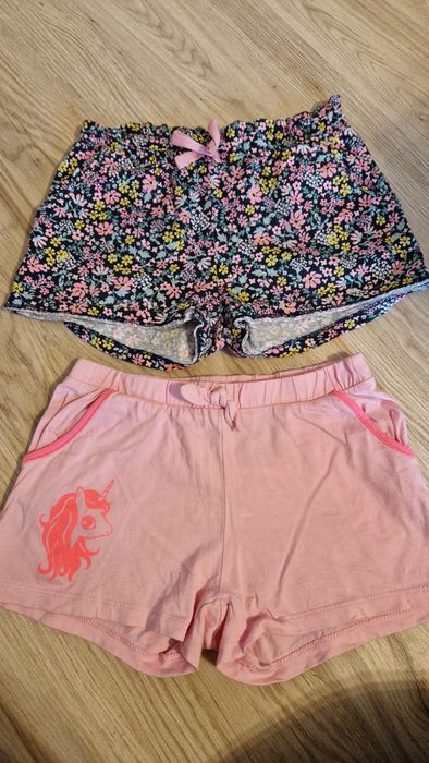 Krótkie spodenki szorty h&m r.110/116