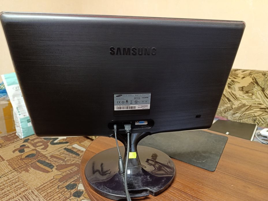 Монітор SAMSUNG SA350