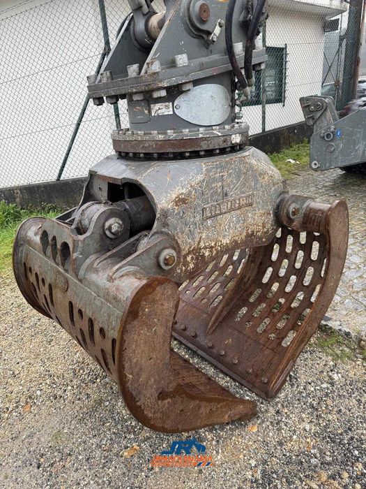 Liebherr LH22 - Giratória/Escavadora de Rodas